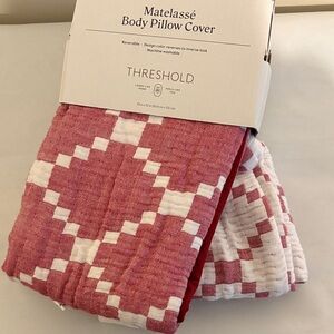 Threshold Red and White Matelassé Body Pillow Cover reversible red white NWT